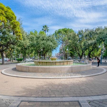 Modern Apartment To Relax In The City Center バーリ エクステリア 写真