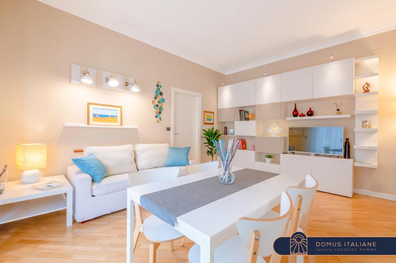 Modern Apartment To Relax In The City Center バーリ エクステリア 写真